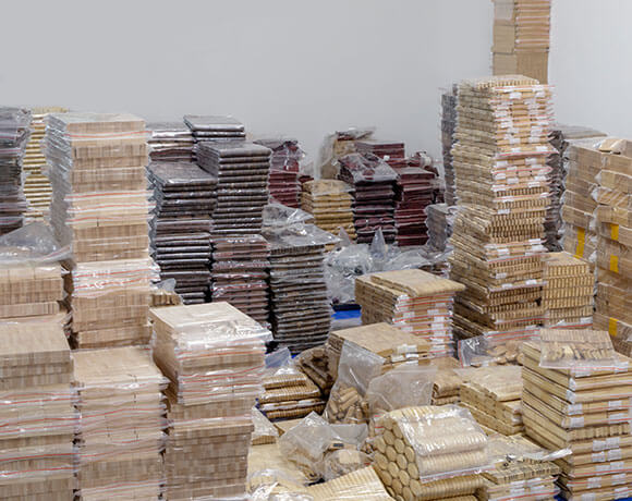 various customized wooden USB flash drive outer casings in stock 